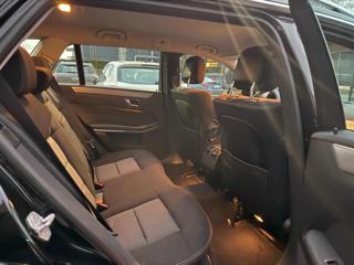 MERCEDES-BENZ E 200 usata, con Chiusura centralizzata
