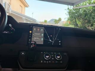 LAND ROVER Defender usata, con Servosterzo