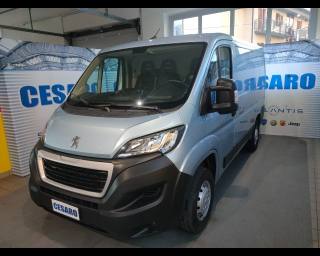 PEUGEOT Boxer usata, con Airbag