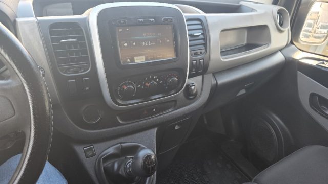 RENAULT Trafic usata, con Touch screen