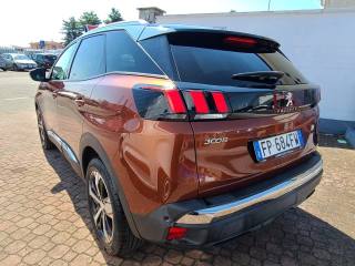 PEUGEOT 3008 usata, con Luci diurne LED