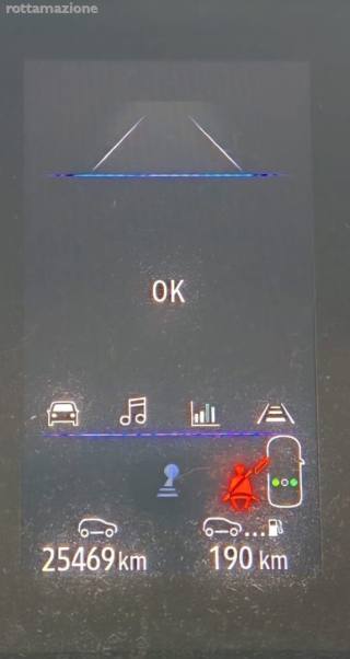 RENAULT Captur usata, con Controllo automatico clima