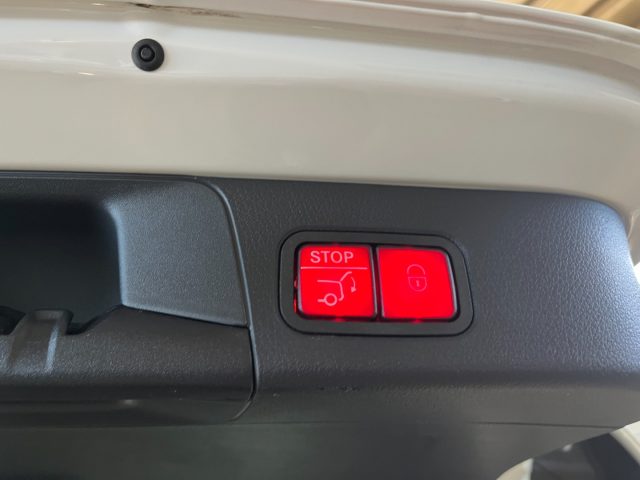 MERCEDES-BENZ B 200 usata, con Servosterzo