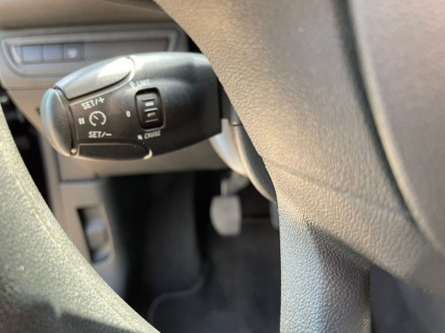 PEUGEOT 208 usata, con Fendinebbia