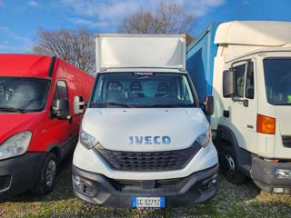 IVECO Daily usata 10
