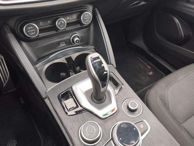 ALFA ROMEO Stelvio usata, con Sistema di navigazione
