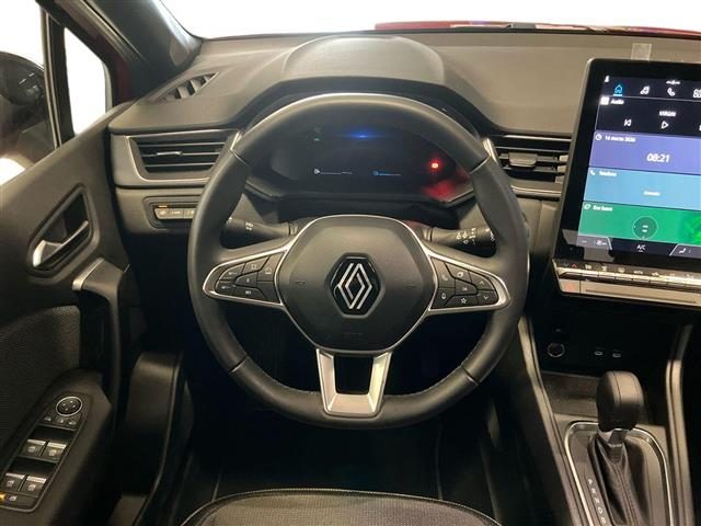 RENAULT Captur usata, con USB