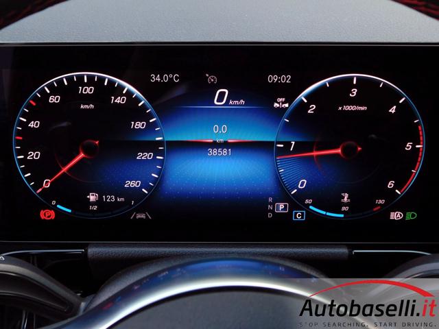 MERCEDES-BENZ GLA 200 usata, con Sensori di parcheggio posteriori