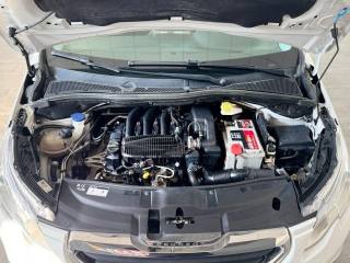 PEUGEOT 2008 usata, con Limitatore di velocità