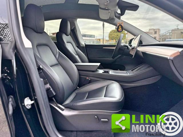 TESLA Model Y usata, con Park Distance Control