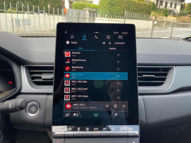 RENAULT Captur usata, con Fari LED