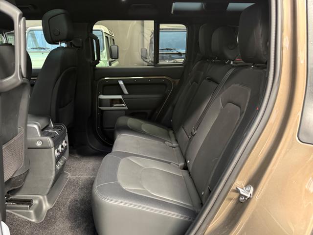 LAND ROVER Defender usata, con Volante in pelle