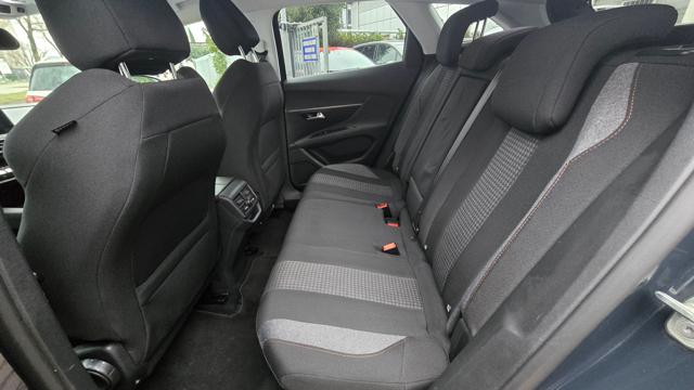 PEUGEOT 3008 usata, con Fari LED