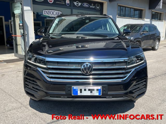 VOLKSWAGEN Touareg usata, con Cerchi in lega