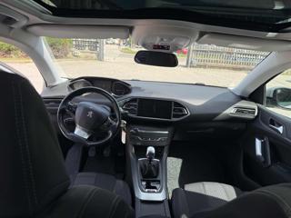 PEUGEOT 308 usata, con Head-up display