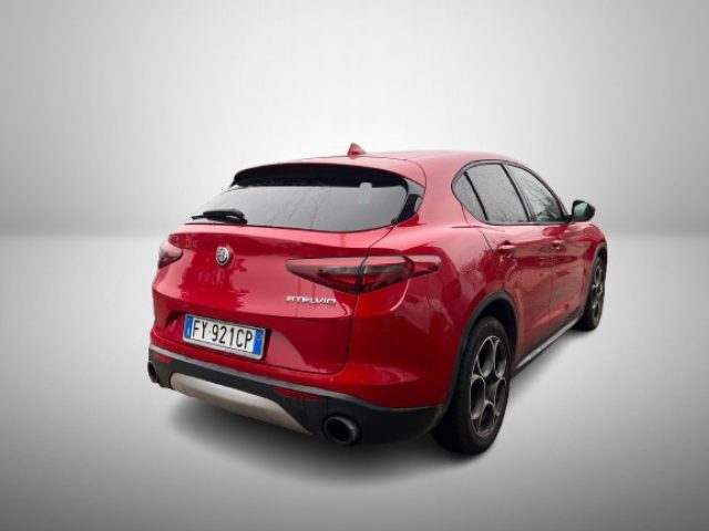 ALFA ROMEO Stelvio usata, con Airbag