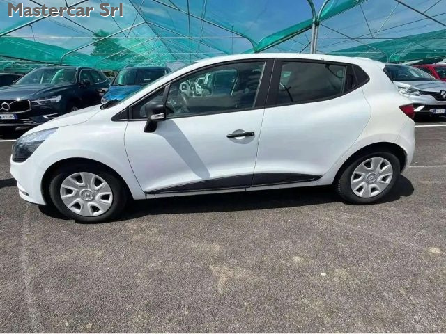 RENAULT Clio usata, con Controllo trazione