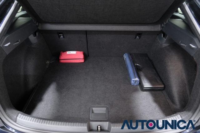 VOLKSWAGEN Taigo usata 58