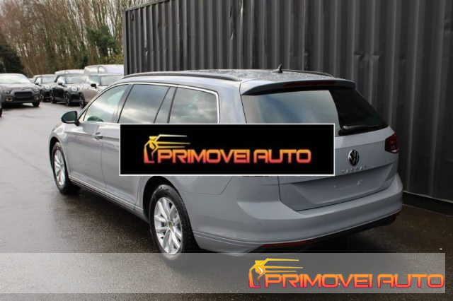VOLKSWAGEN Passat Variant usata, con Airbag laterali