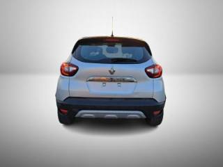 RENAULT Captur usata, con Autoradio