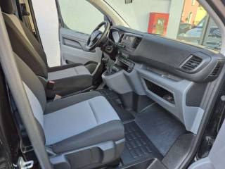OPEL Vivaro usata, con Controllo automatico clima