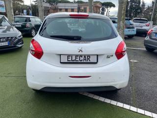 PEUGEOT 208 usata, con Alzacristalli elettrici