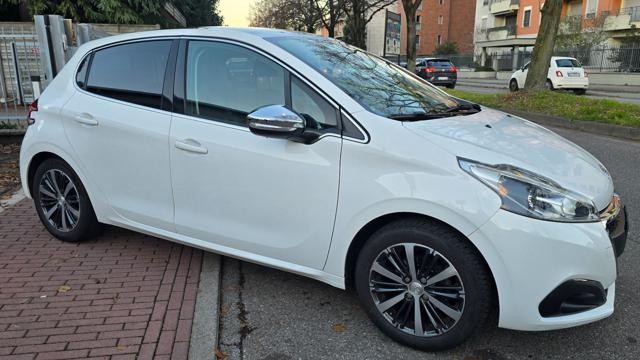 PEUGEOT 208 usata, con Chiusura centralizzata