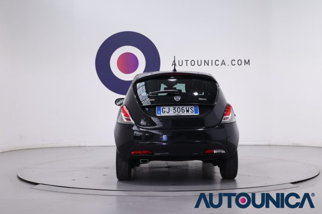 LANCIA Ypsilon usata, con Volante in pelle