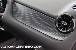 MERCEDES-BENZ GLA 180 usata, con Frenata d