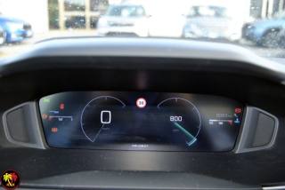 PEUGEOT 2008 usata, con Autoradio