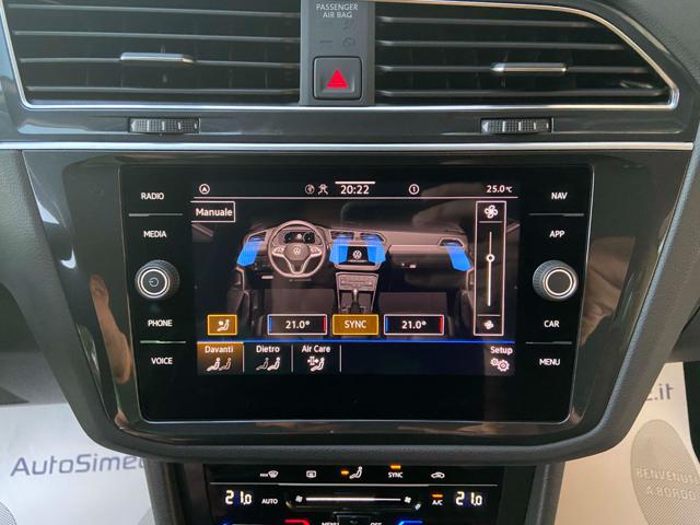 VOLKSWAGEN Tiguan usata, con Leve al volante