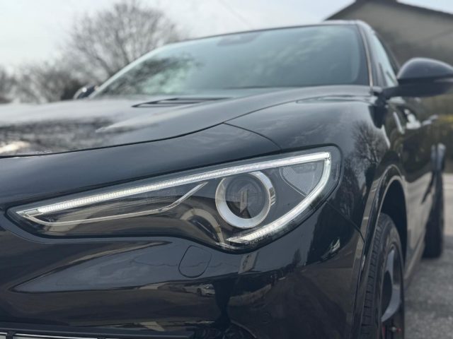ALFA ROMEO Stelvio usata, con Airbag