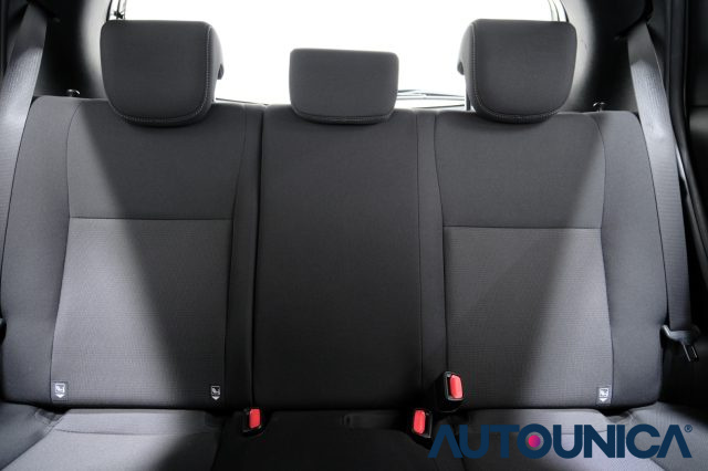 TOYOTA Yaris usata, con Sistema di avviso di distanza