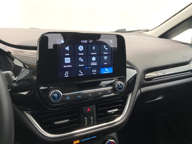 FORD Fiesta usata, con Cruise Control
