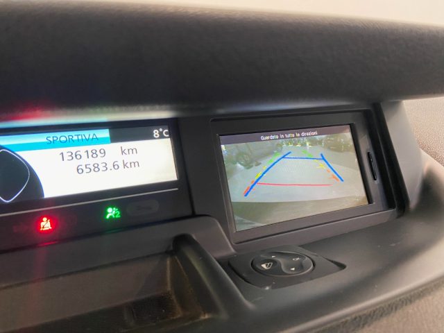 RENAULT Scenic usata, con Chiusura centralizzata