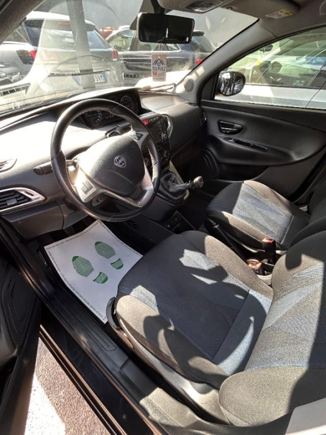 LANCIA Ypsilon usata, con Climatizzatore
