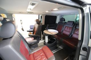VOLKSWAGEN Multivan usata, con Autoradio