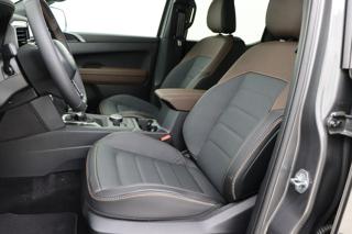 VOLKSWAGEN Amarok usata, con Autoradio