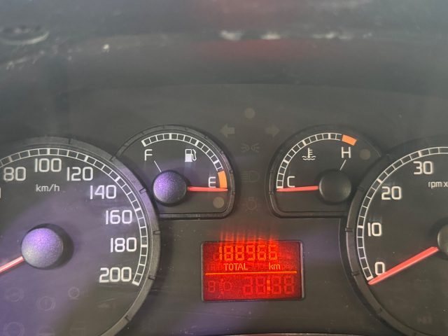 FIAT Punto usata 11