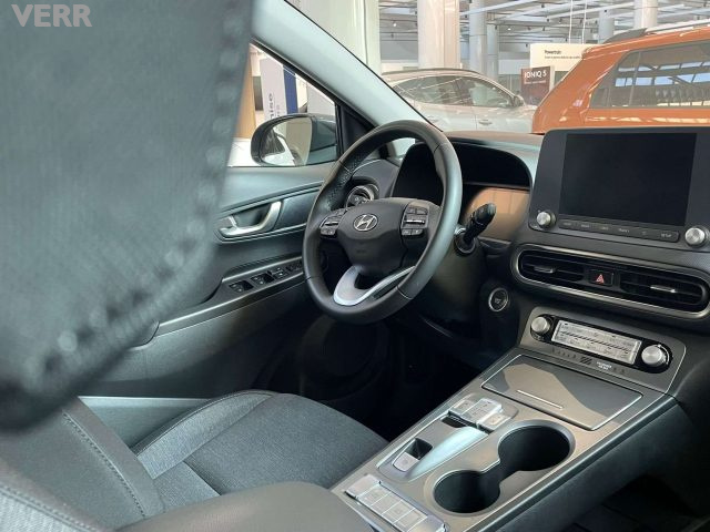 HYUNDAI Kona usata, con Alzacristalli elettrici