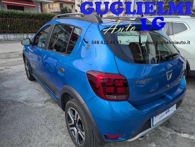 DACIA Sandero usata, con Autoradio