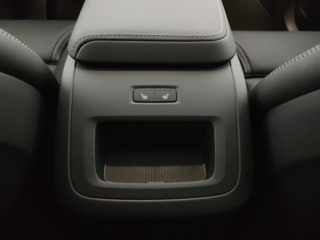 VOLVO XC60 usata, con Regolazione elettrica sedili