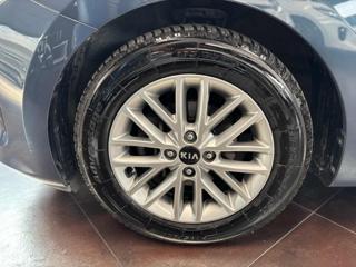 KIA Rio usata, con Fendinebbia