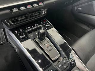 PORSCHE 992 usata, con Boardcomputer