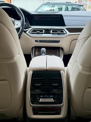 BMW X7 usata, con Sistema di navigazione