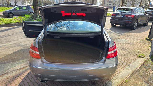 MERCEDES-BENZ E 250 usata, con Sistema di navigazione