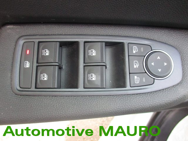 MITSUBISHI Colt usata, con Cruise Control