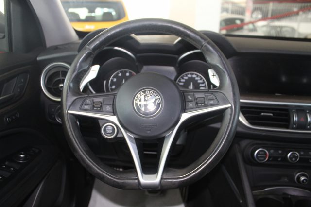 ALFA ROMEO Stelvio usata, con Fari Xenon