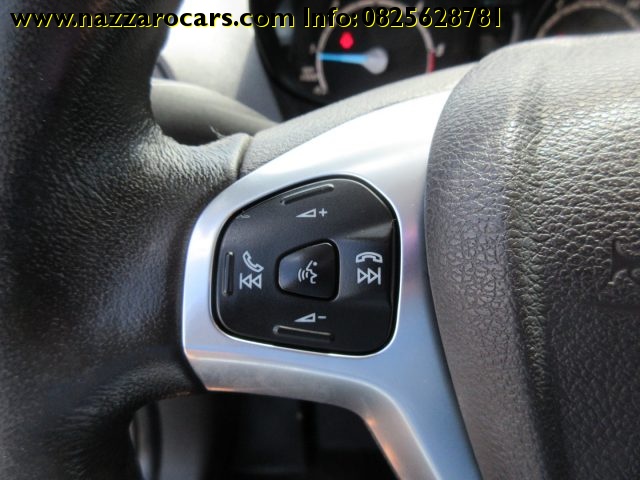 FORD Transit Courier usata, con Volante multifunzione