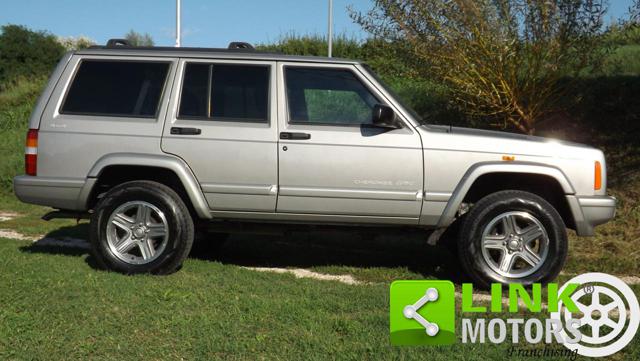 JEEP Cherokee usata, con Alzacristalli elettrici